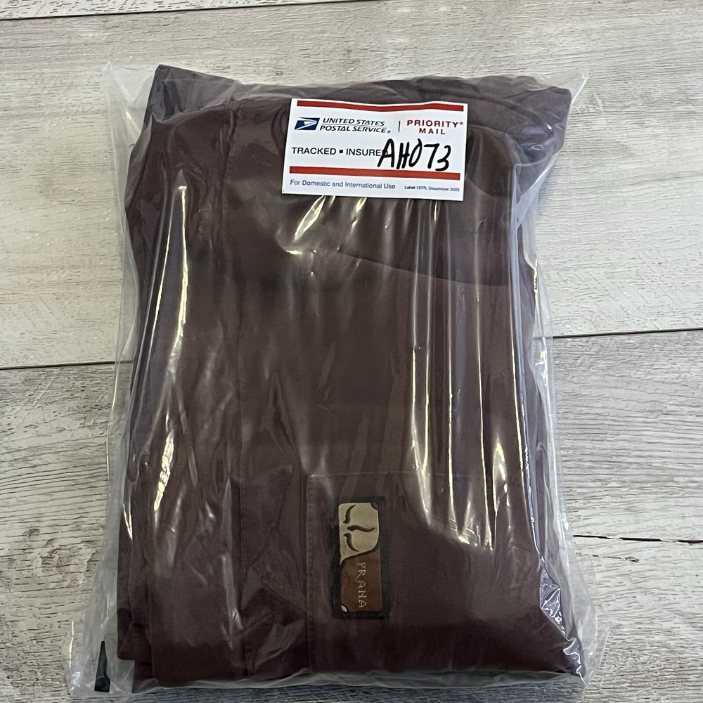 Prana Men's Cargo Shorts in Brown - Picture 15 of 15